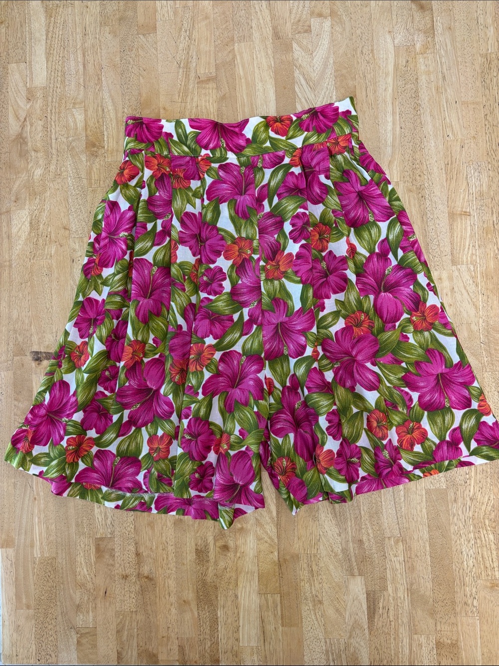 Venezia Vintage Tropical Floral Hibiscus Pleated Culotte Shorts Wide Leg 18/20